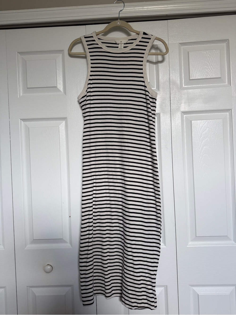 H&M Black & White Striped Sleeveless Midi Dress